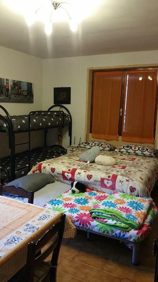 Romagnoli Family Cottage Ameno エクステリア 写真